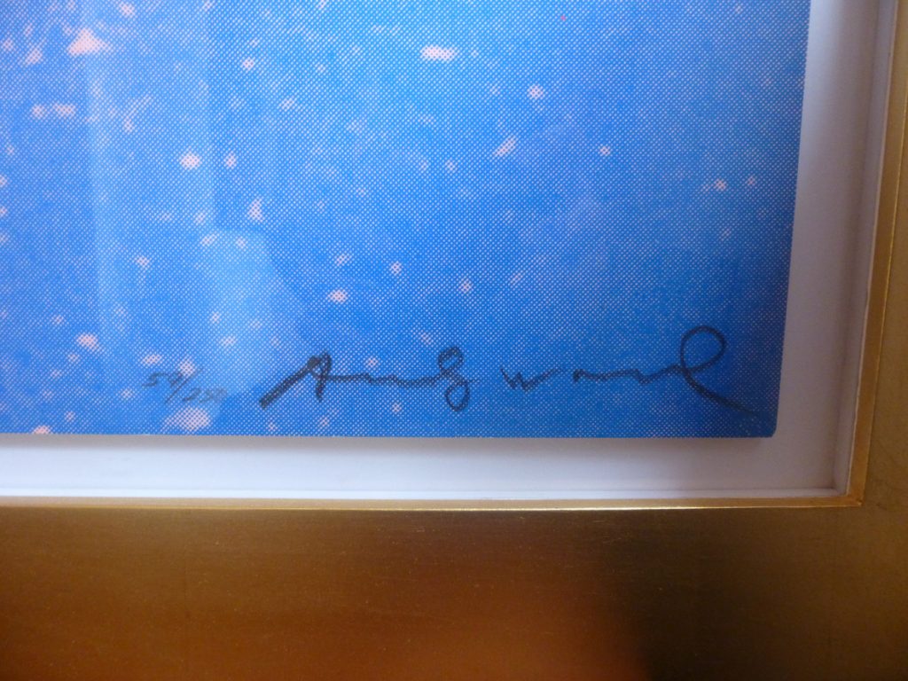 La signature de l'artiste Andy Warhol.