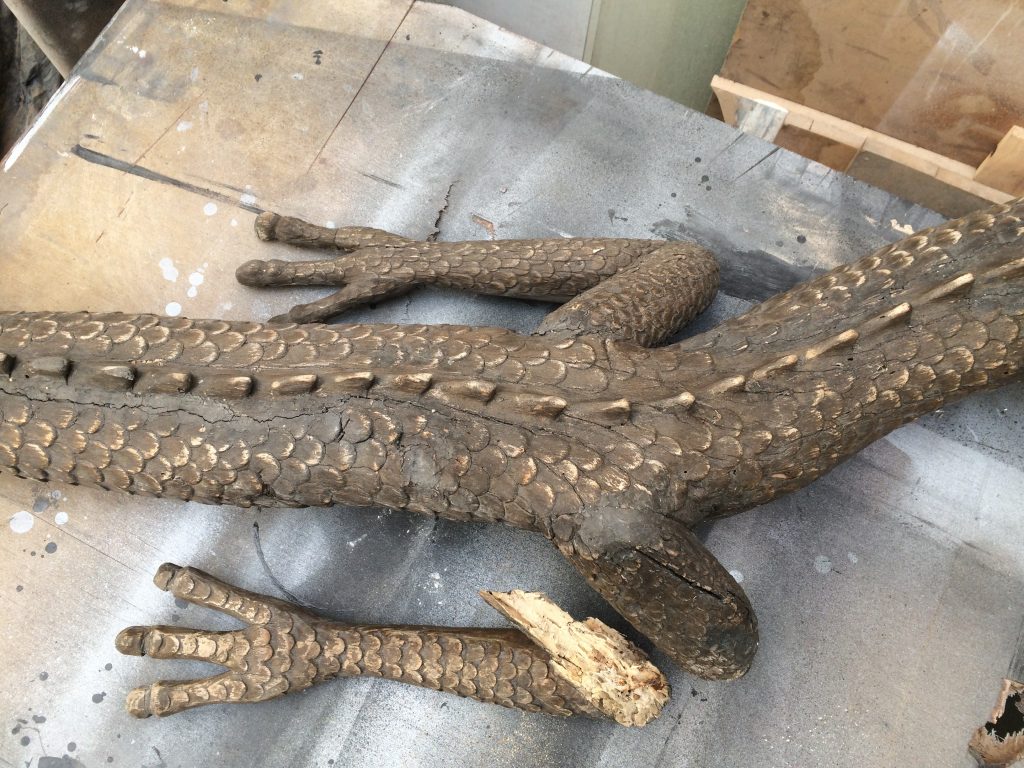 restoration dragon bois